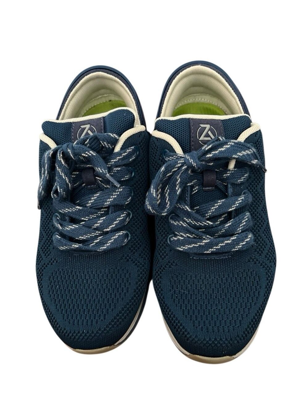 Zeba Women’s Sneakers comfort hands free Sz.8